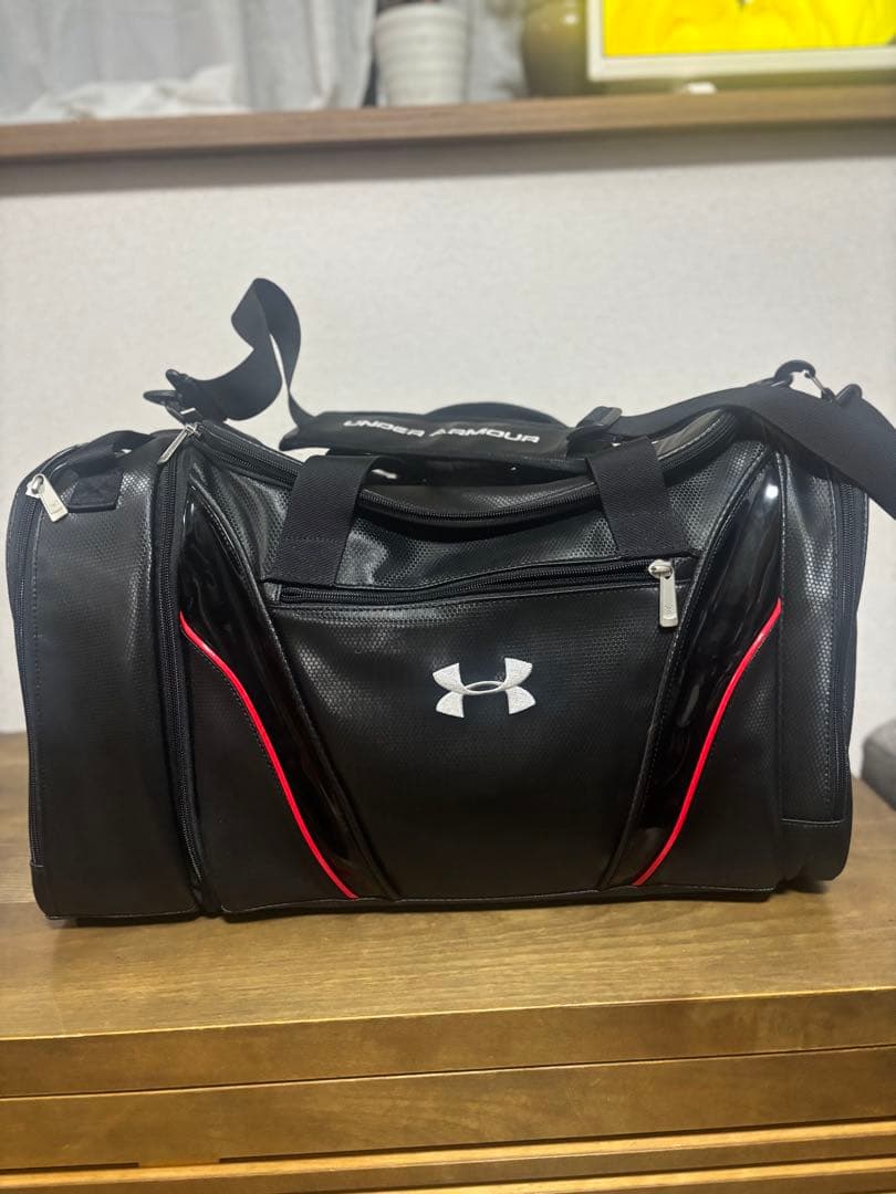 【KEN1】アンダーアーマー　ボストンバック　ゴルフ/トレーニング/野球