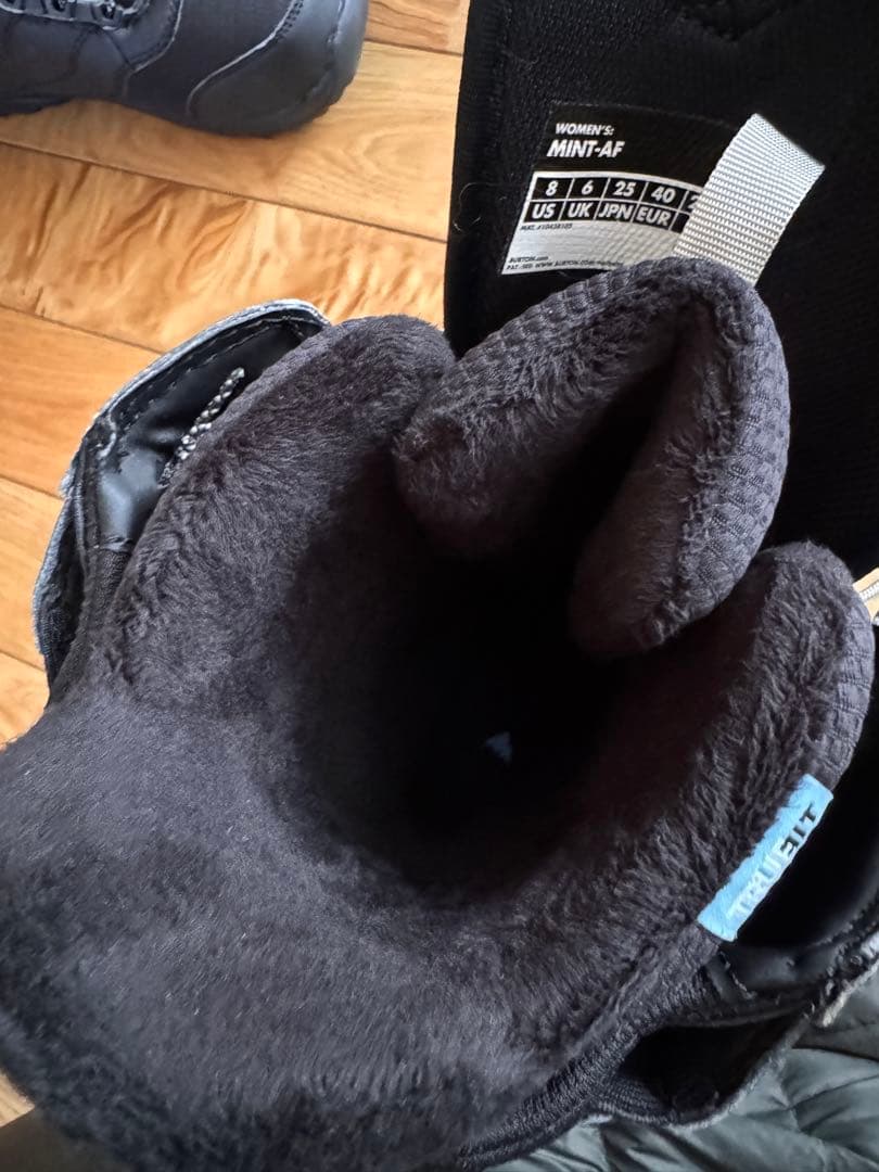 女性用スノーボードブーツ MINT-AF 25cm