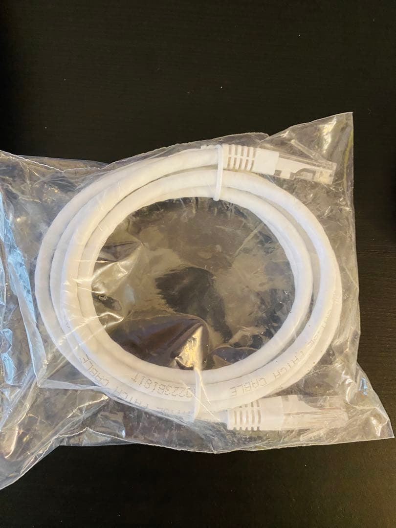 【美品】ドコモ ￼￼5G HRO2