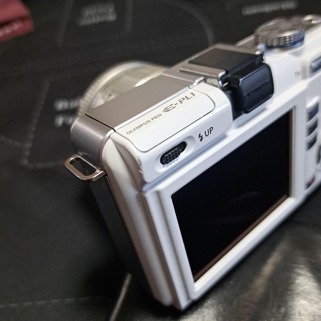 OLYMPUS E-PL1 ホワイト ミラーレス一眼