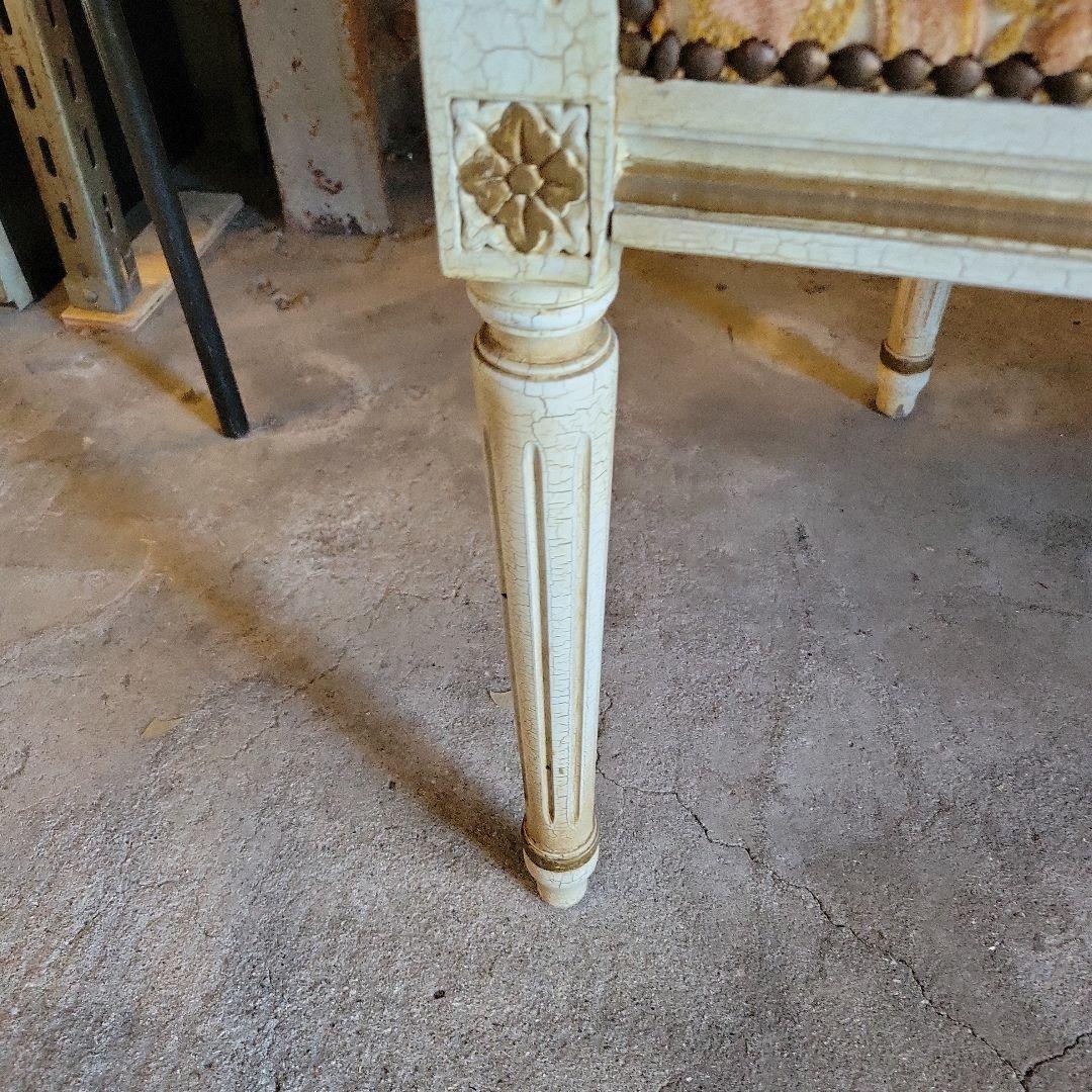 送料込み　アンティーク　フレンチスタイル ソファ ベージュ・ゴールド系