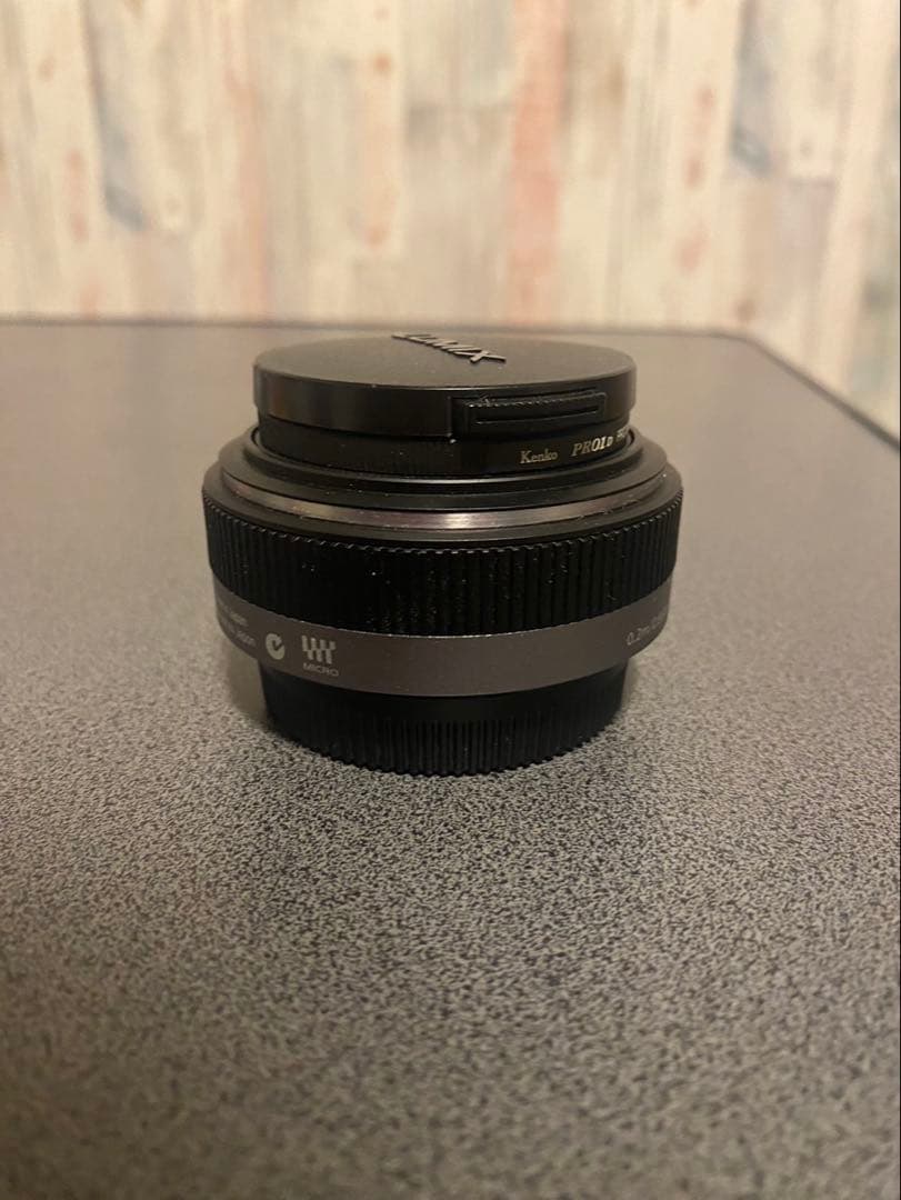 カメラレンズ　Panasonic H-H020