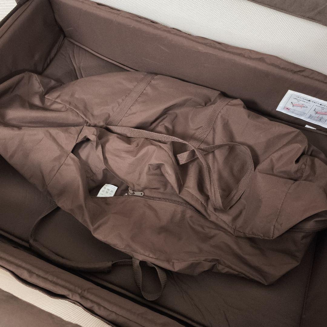 美品【Aprica/アップリカ】ココネルエアープラス ブラウン ベビーベッド