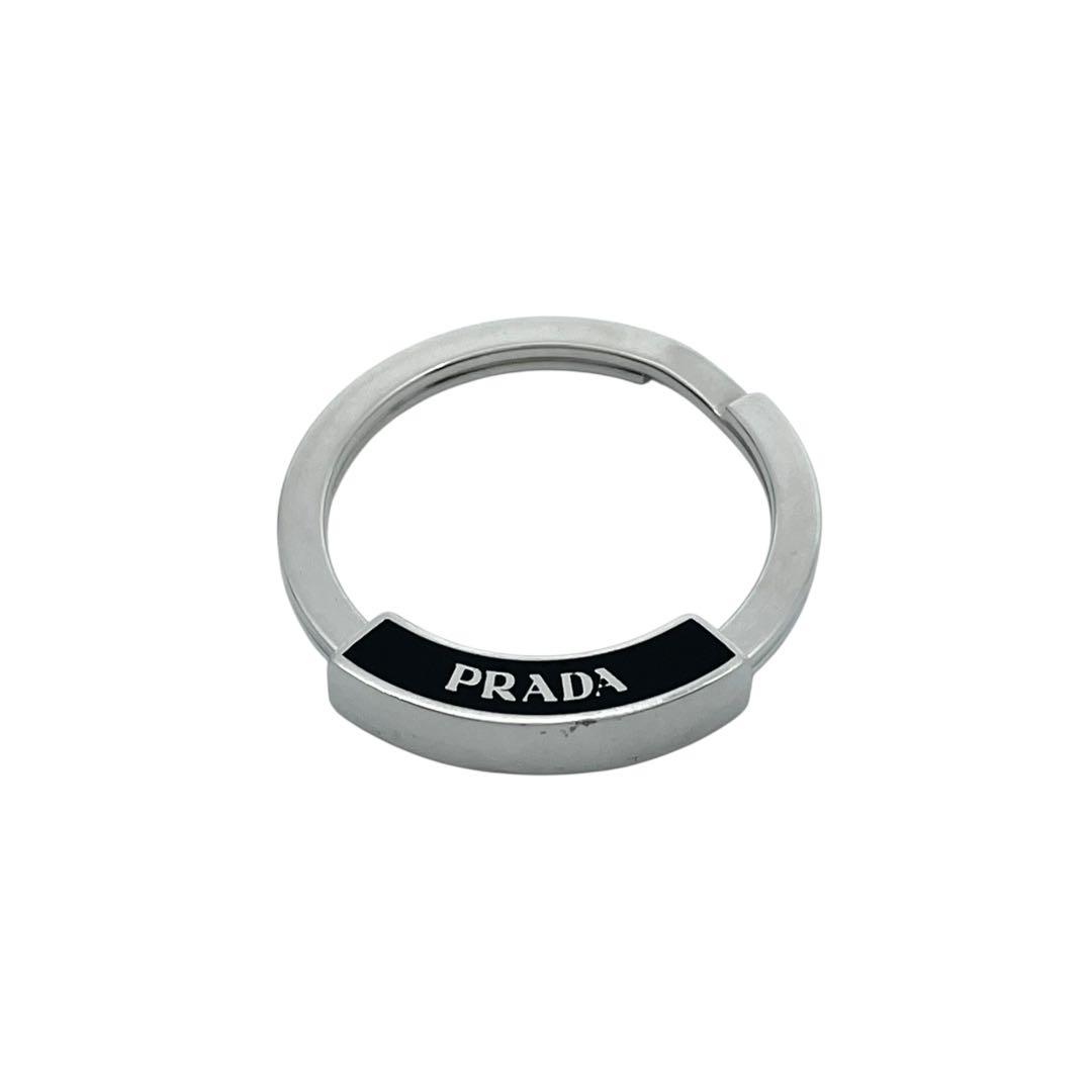 良品　PRADA プラダ　m5 キーリング　リング　キーホルダー　シルバー　ロゴ