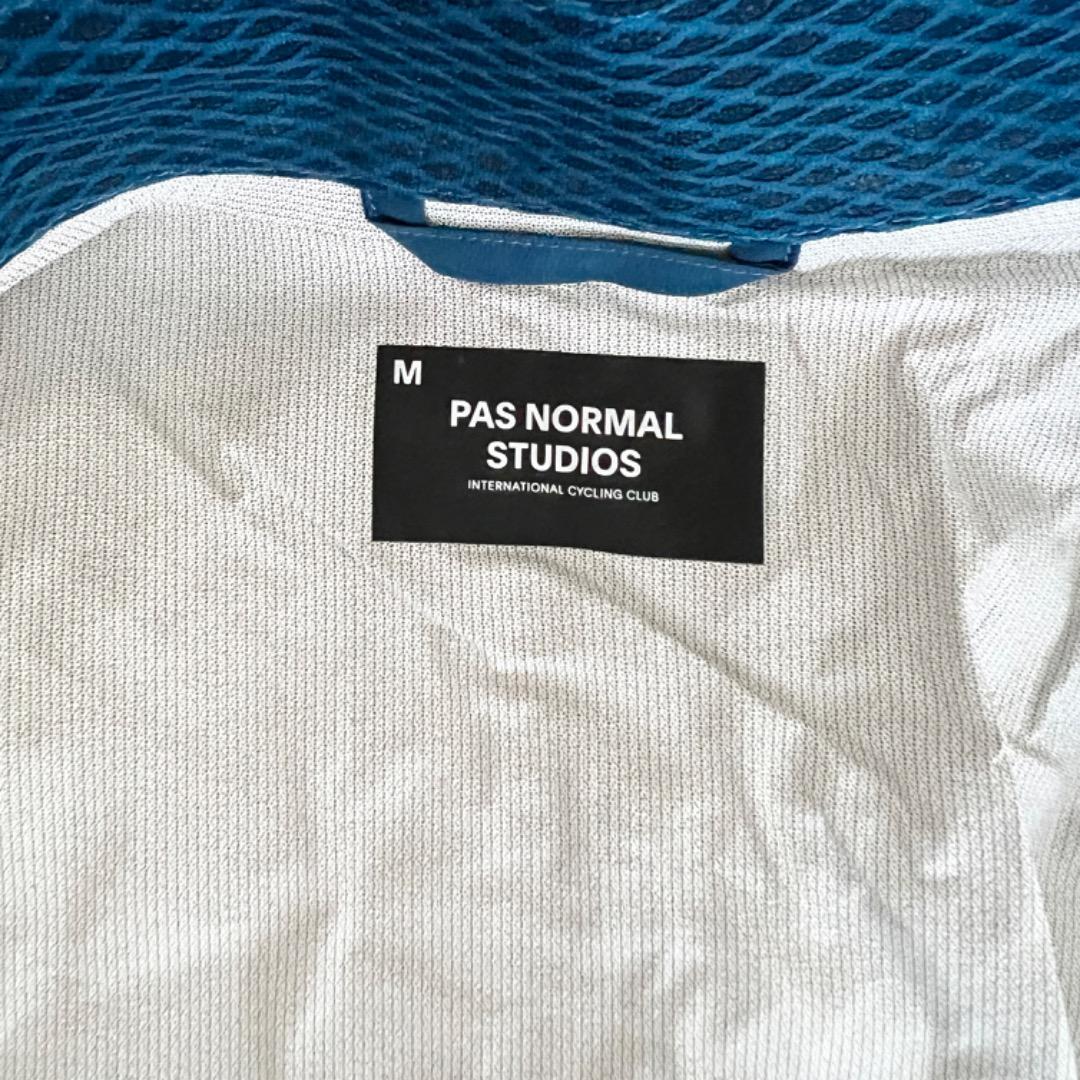 PAS NORMAL STUDIOS レインジャケット M ブルー