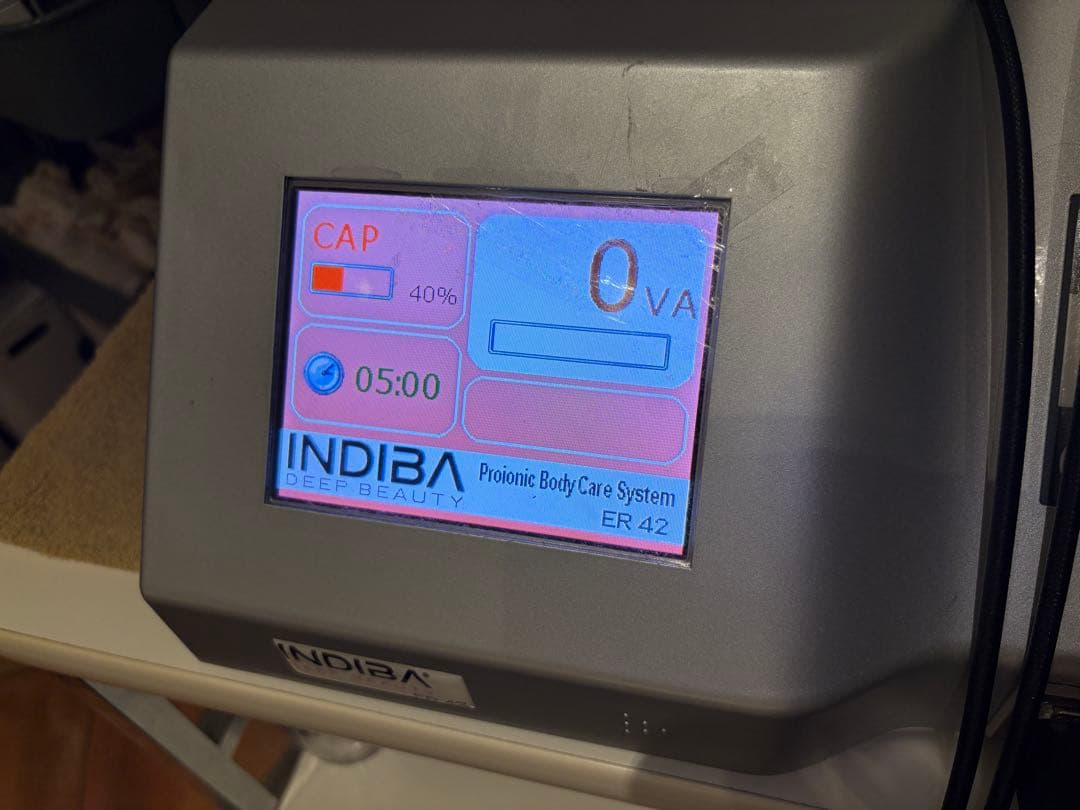 インディバ　ER42 INDIBA BEAUTY 美容機器 本体　中古美品