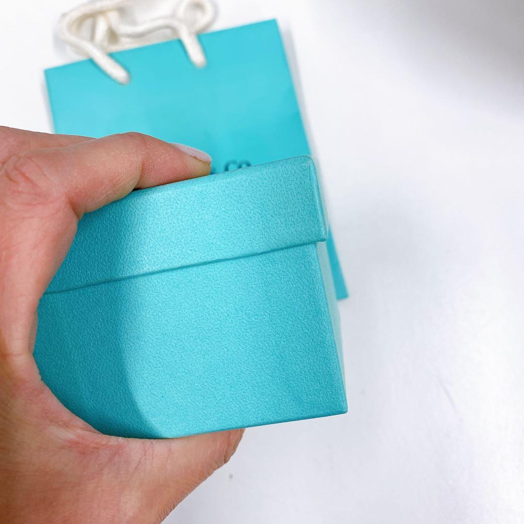 Tiffany & Co. ギフトボックス型小物入れ