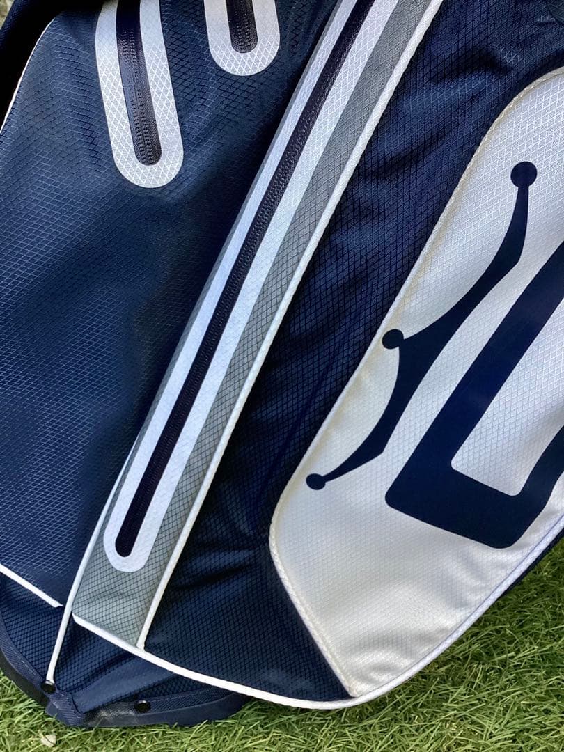 R*I様 Cobra コブラULTRADRY PROスタンドキャディバッグ