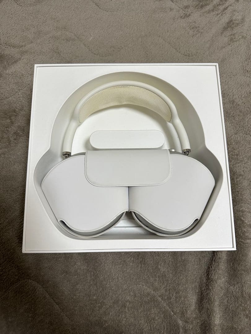 AirPodsMAX シルバー