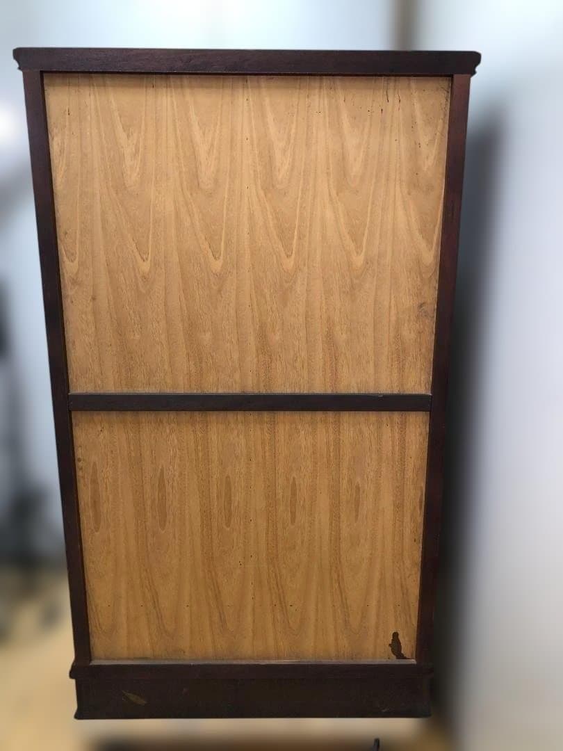 送料無料 高級家具 アンティーク調 木製ガラスキャビネット 飾り棚 251214