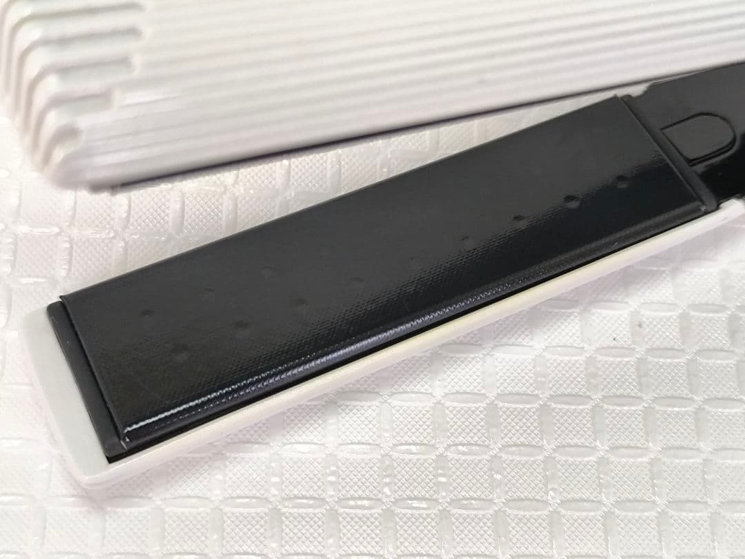 21年製 正規品　ReFaリファ ビューテック ストレートアイロン　2