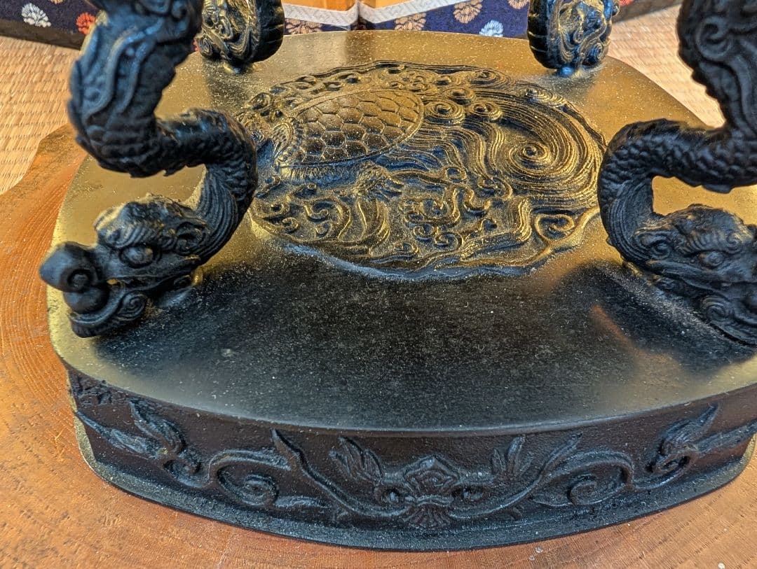 金属工芸　鋳銅　大型香炉　雲龍紋　高岡銅器　米田秀保