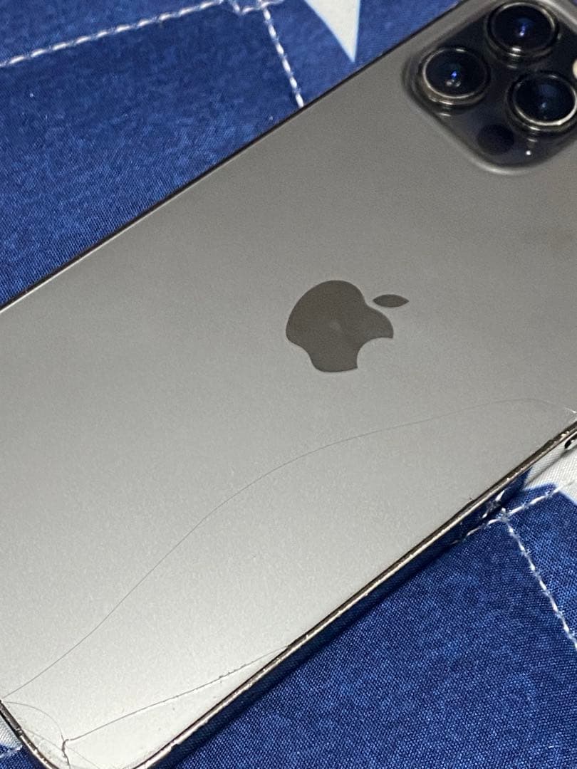 Apple iPhone 12Pro シルバー 本体 256