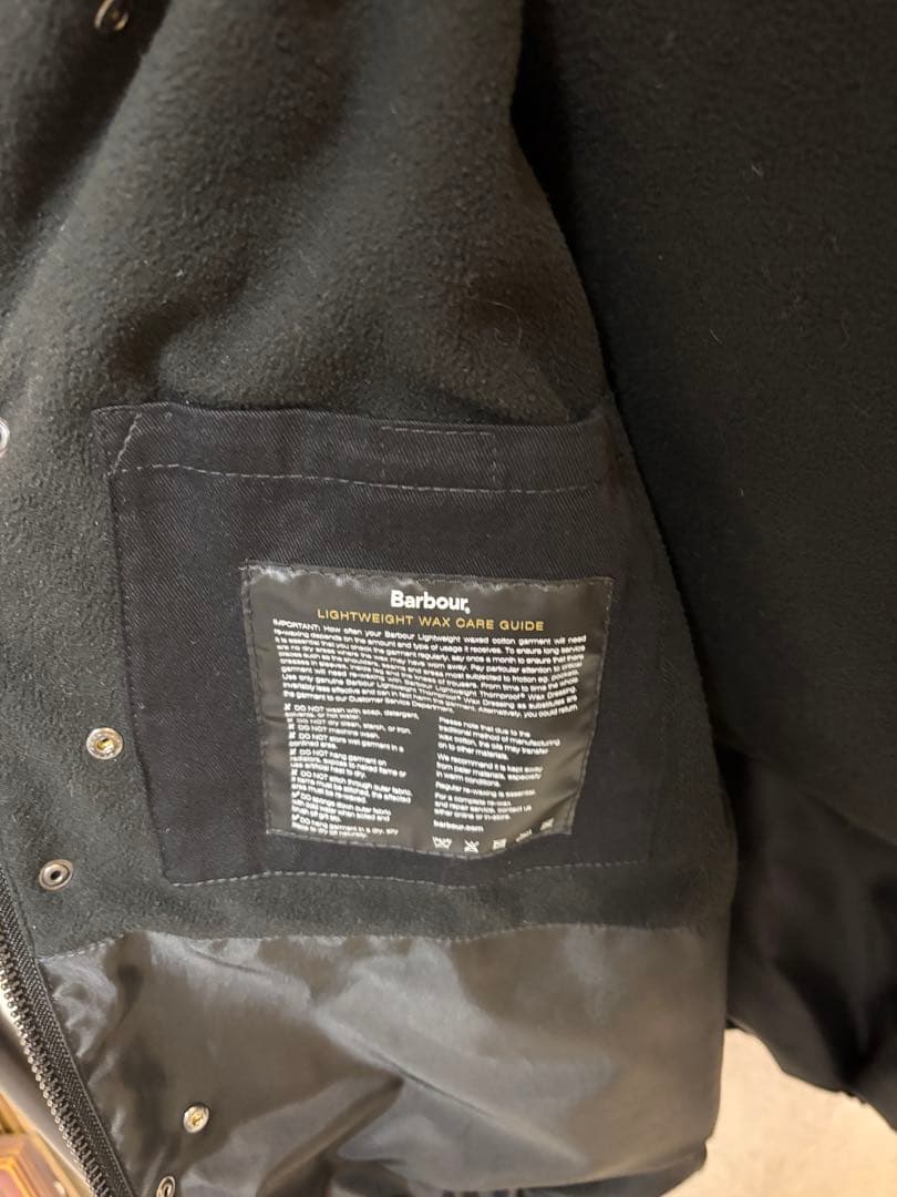 キャプテンサンシャイン × バブアー アウター