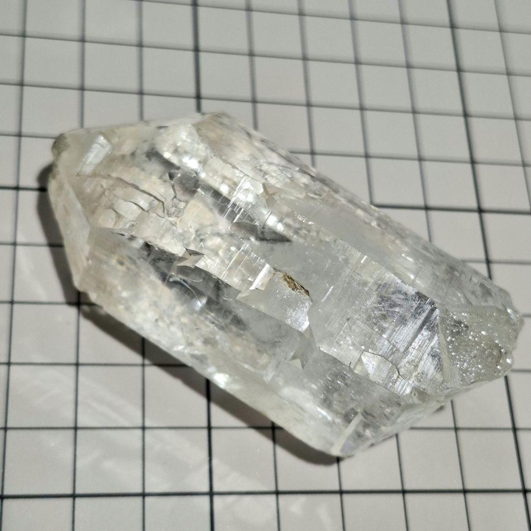 *幻影水晶 ファントムクォーツ シガール産 ヒマラヤ水晶