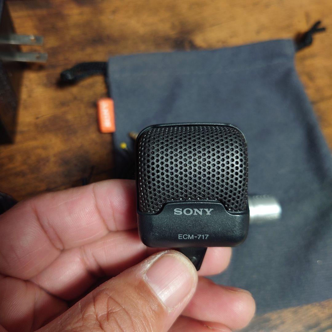 SONY MZ-900　ポータブルMDプレーヤー赤