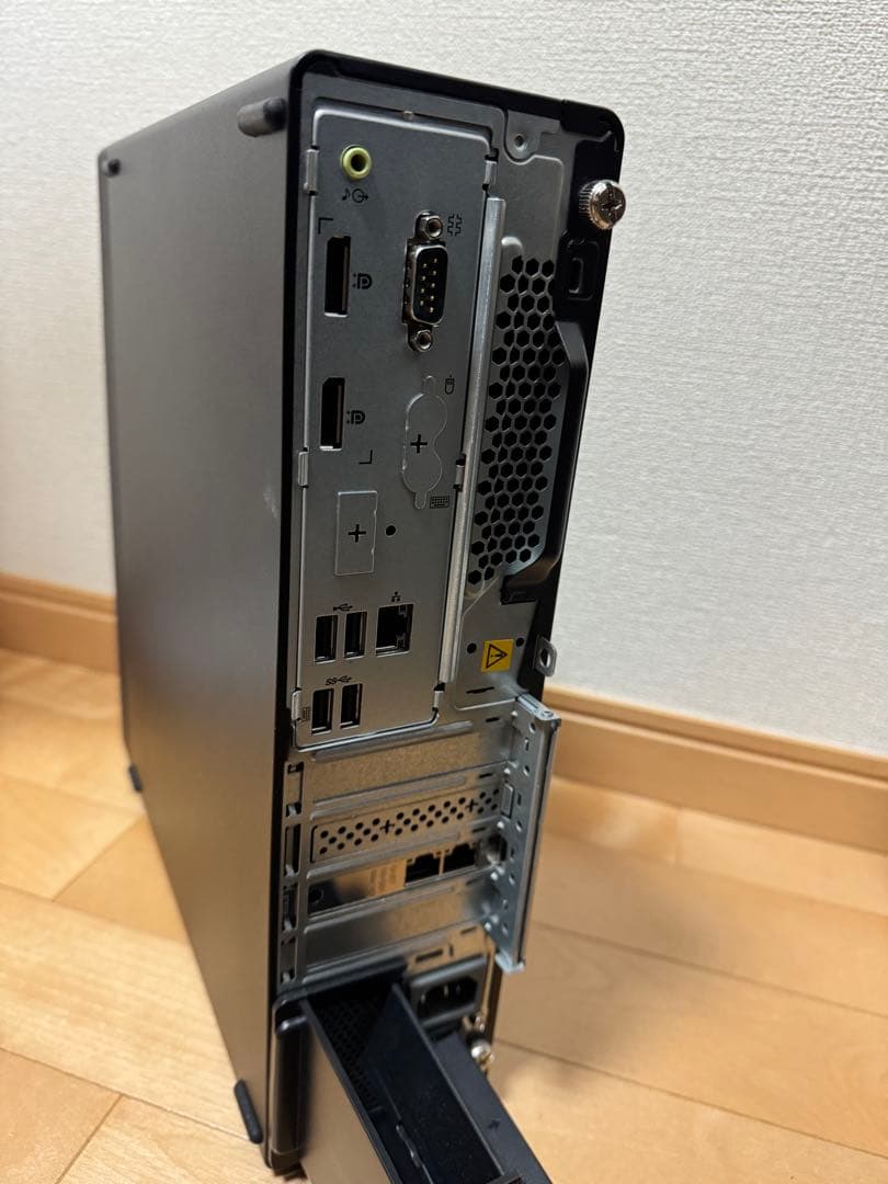 Lenovo ThinkStation P340 デスクトップPC