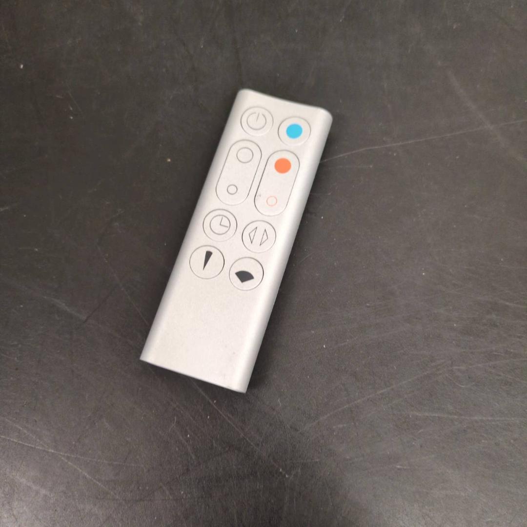 ☆ダイソン　空気清浄機能付きファンヒーター　HP00　2021年製