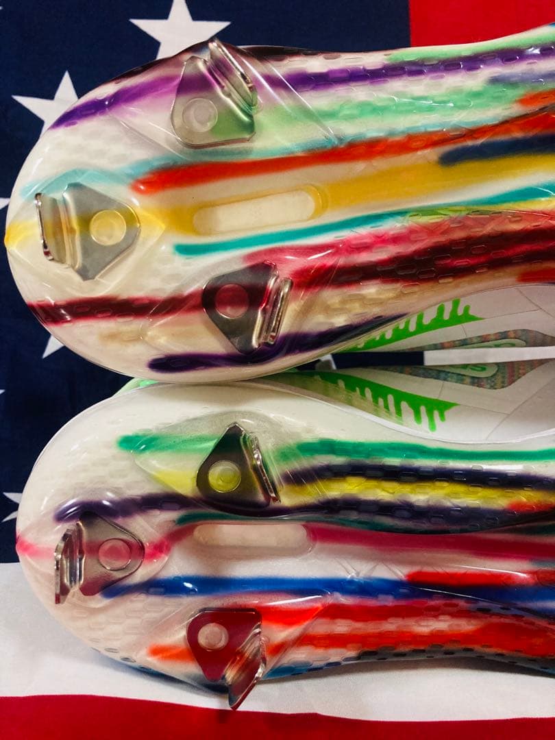 新品未使用adidas アディダスICON BOOST Dripped out