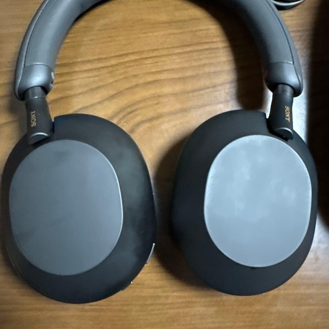 美品　WH-1000XM5 ソニー　ヘッドホン