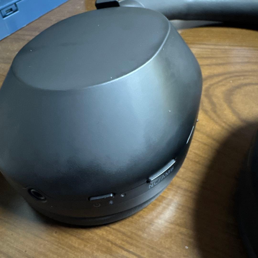 美品　WH-1000XM5 ソニー　ヘッドホン