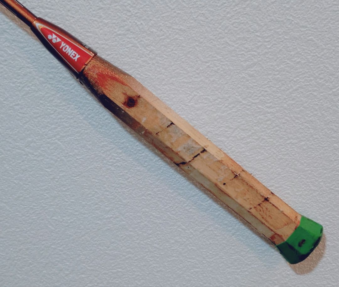 Yonex ARMORTEC800 OFFENSIVEバドミントンラケット