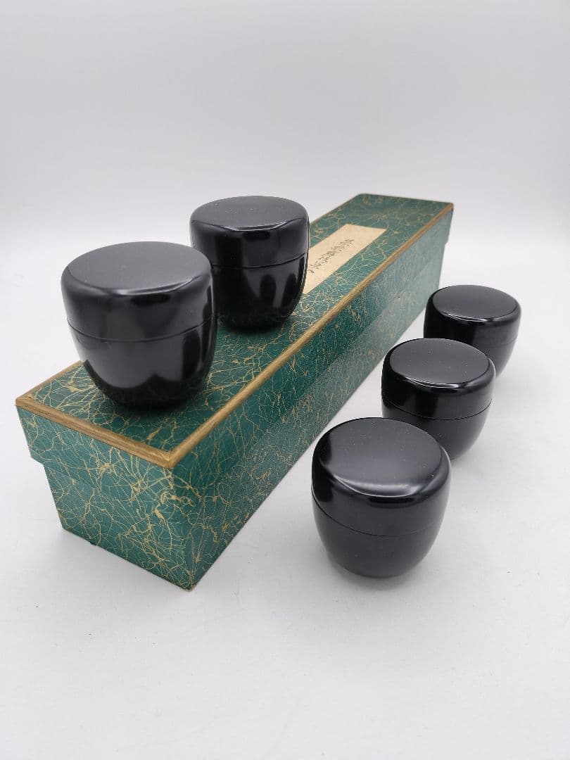 c885 茶歌舞伎セット 真塗盆 棗５ケ 袱紗紅 名乗紙4点セット 古物