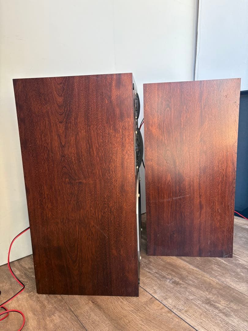 X-V スピーカー１つです。必ず2つご購入下さい。　CORAL スピーカー