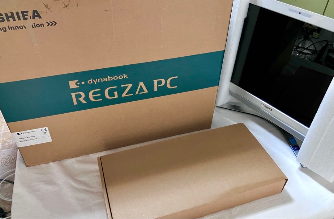 東芝レグザ　一体型パソコン　ＴＶチューナー付　Ｗ録画機能あり