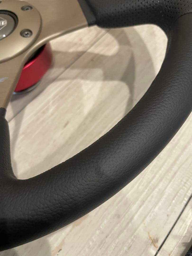 MOMO(モモ) ステアリング レース 35パイ R-11