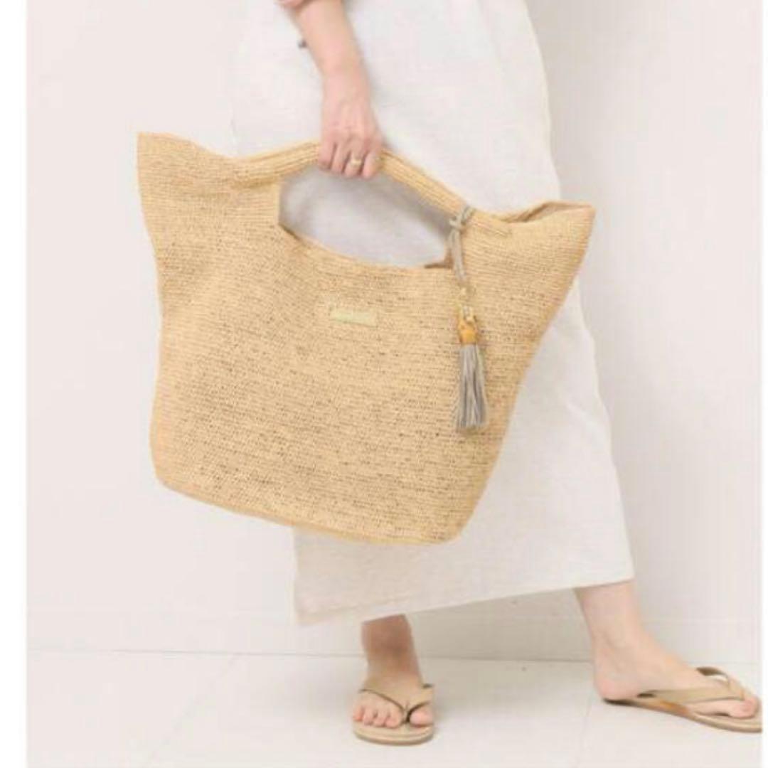新品未使用品♪ HEIDI  ラフィアバッグ カゴバッグ フリンジ付き
