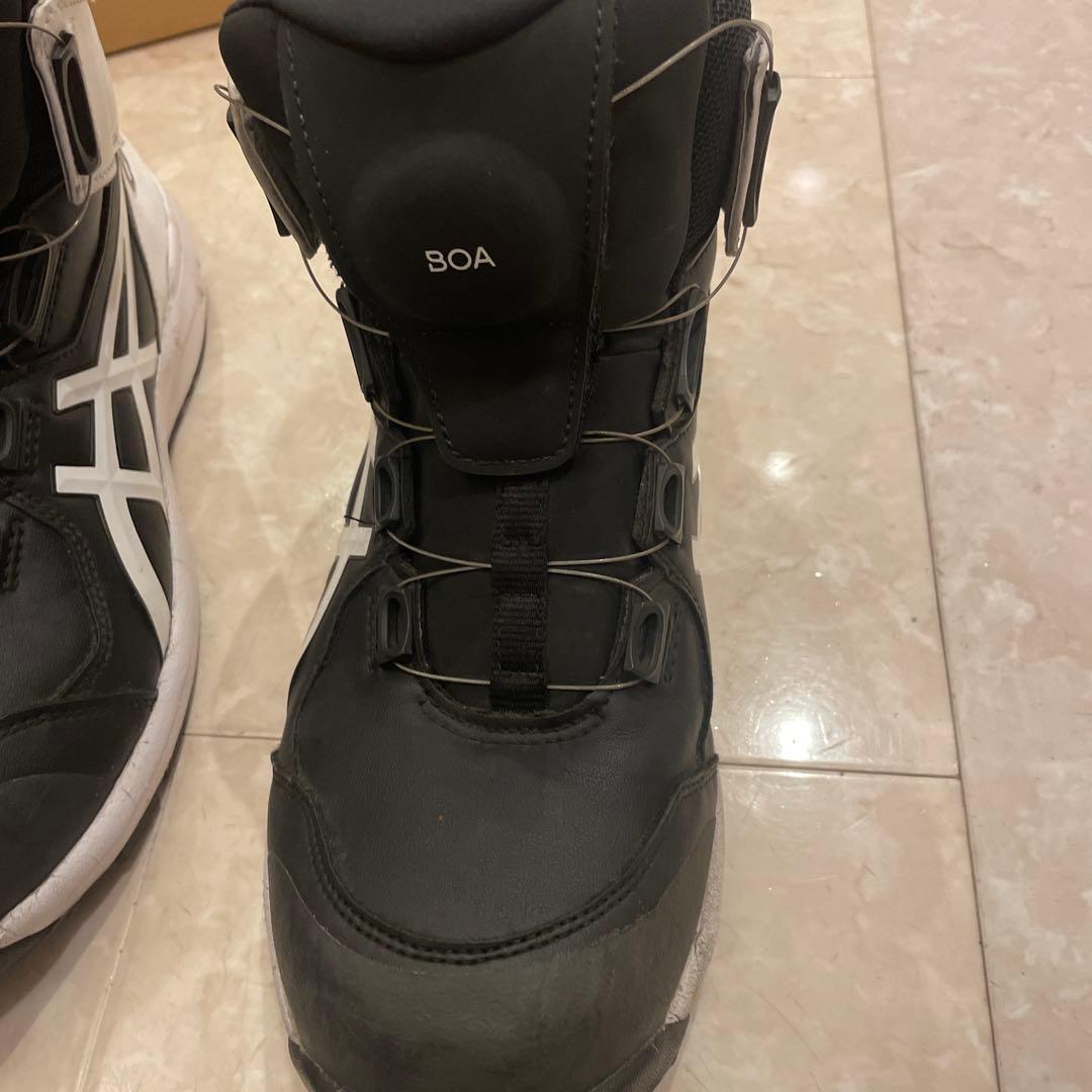 ハイカットASICS ❗️SOA ❗️安全靴❗️ ネイビー/ホワイト❗️スニーカー❗️