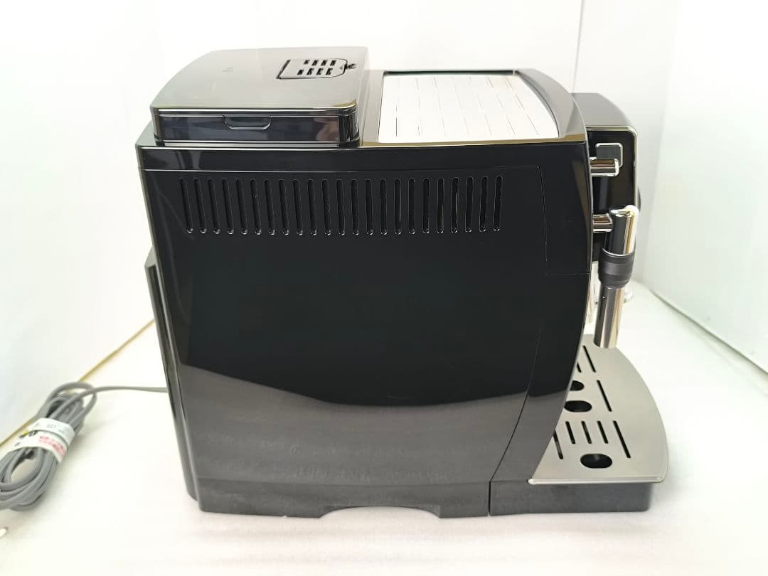 デロンギマグニフィカS コンパクト全自動コーヒーマシン ECAM23120B 9