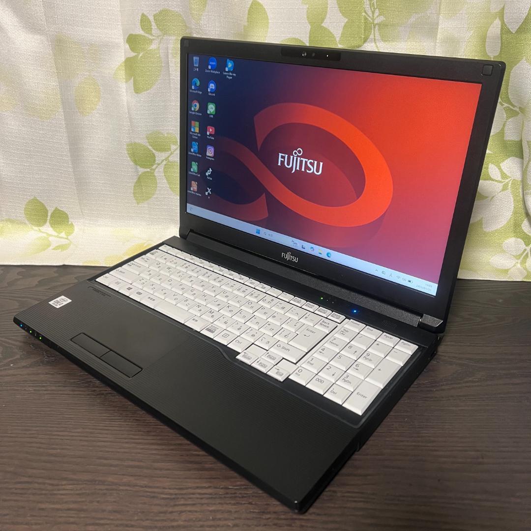 コスパ◎富士通LIFEBOOK✨SSD256GB☆10世代Core i3☆8GB