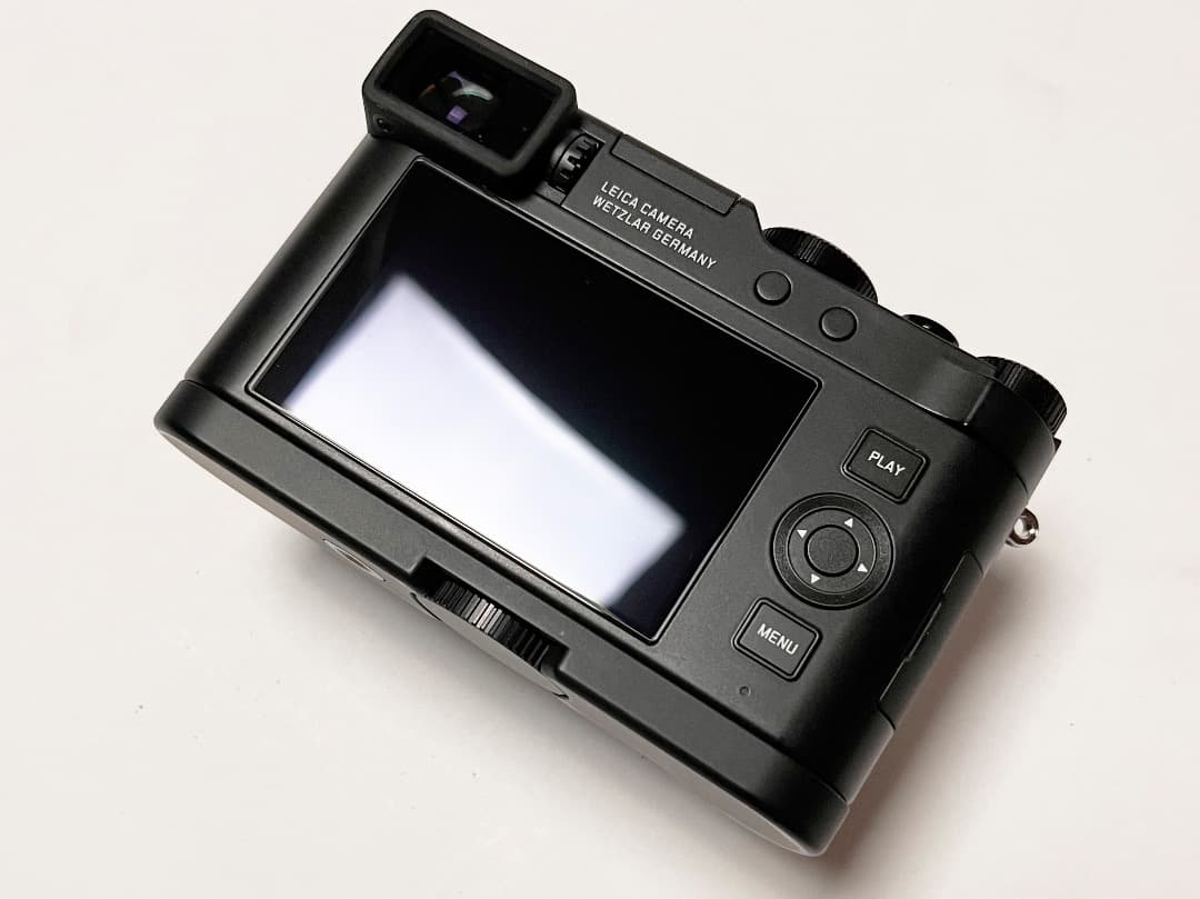 Leica ライカ -Lux 8 純正グリップ/オートレンズキャップ付中古 美品