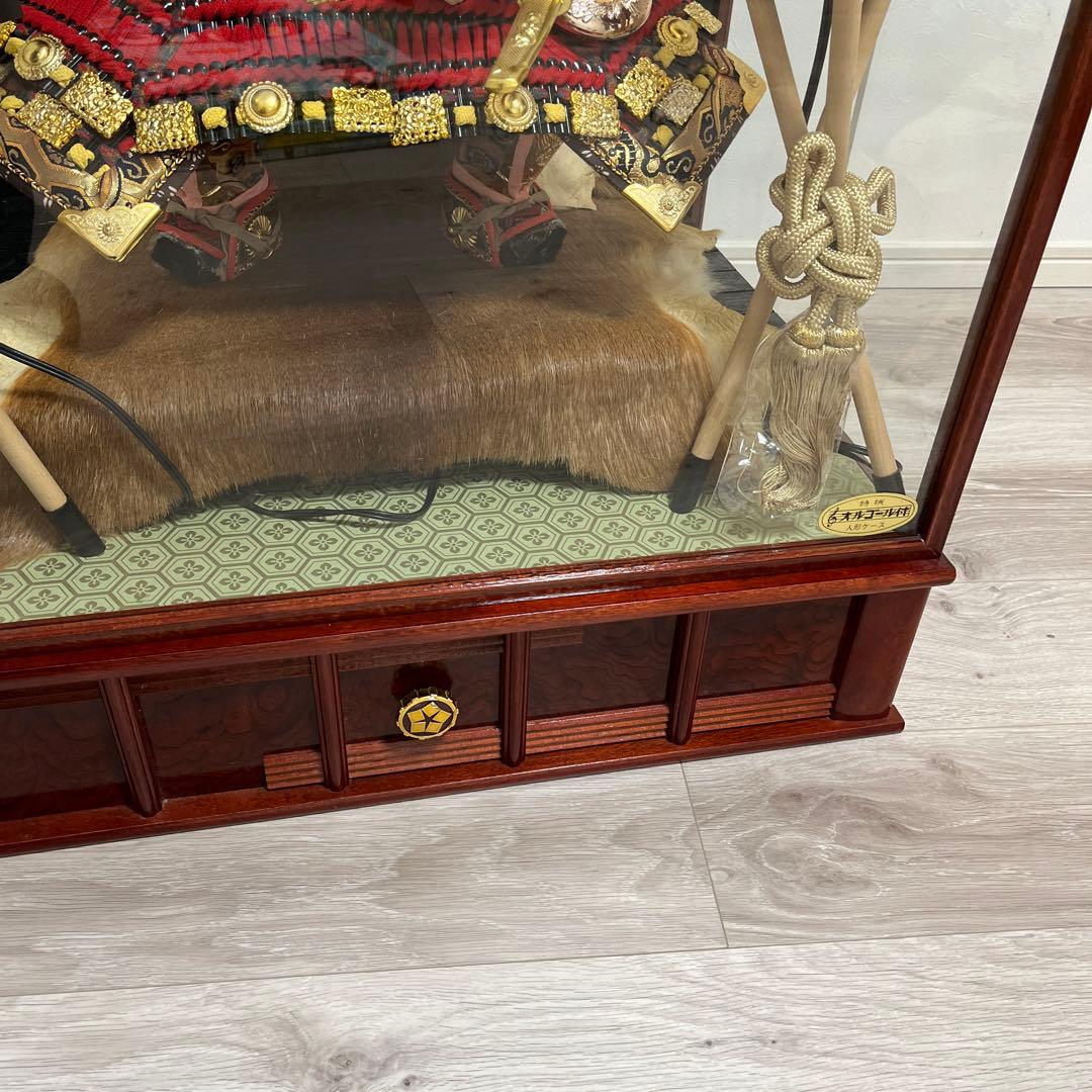 五月人形　兜　鎧兜　五月端午節句人形鎧兜飾り　オルゴール付き　節句