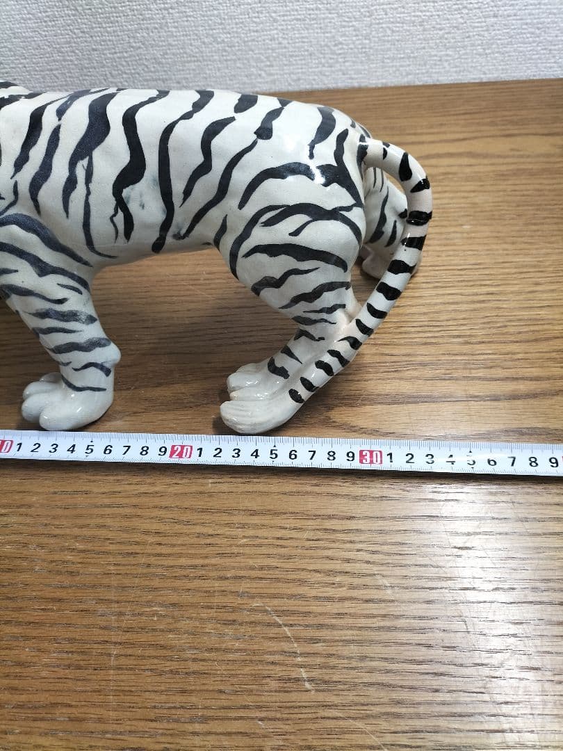 カッコいい　ホワイトタイガー　置物　最終値下げ