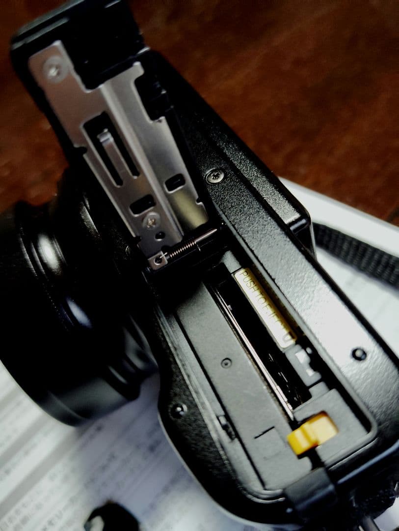 FUJIFILM　Ｘ10　高級コンパクトデジカメ　ＭＡＤＥＩＮ ＪＡＰＡＮ