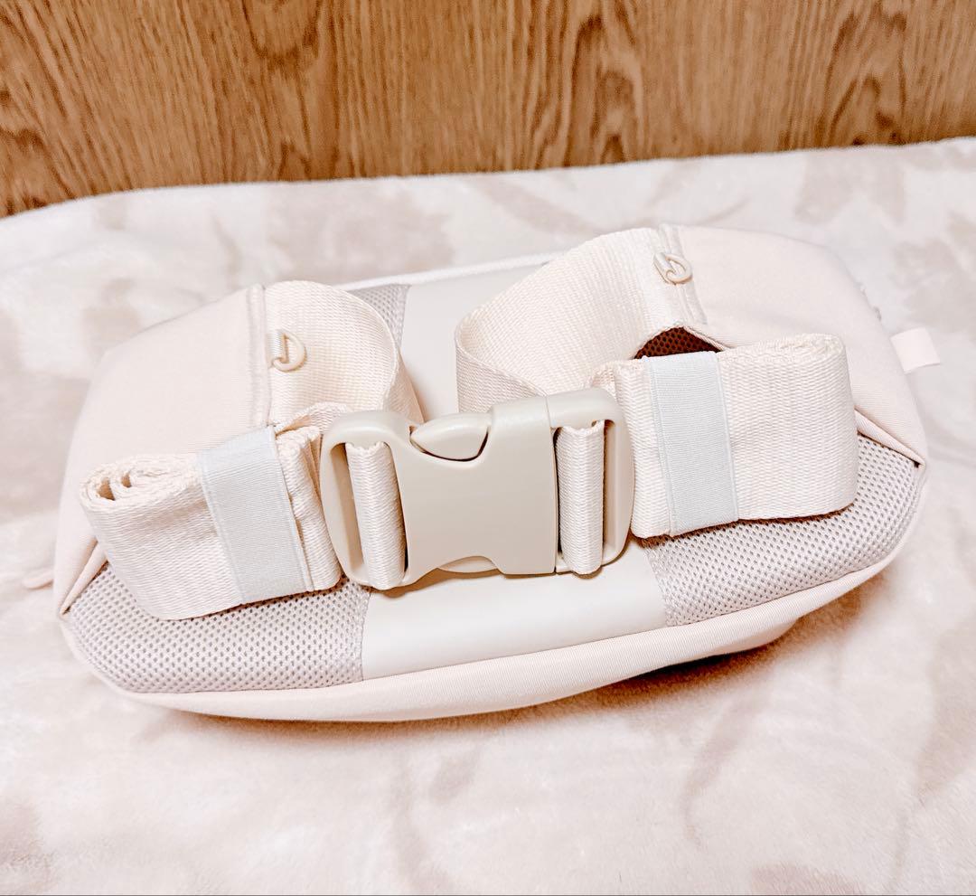 【極美品】抱っことバッグの一体型◎利便性抜群♡POMULUヒップシート