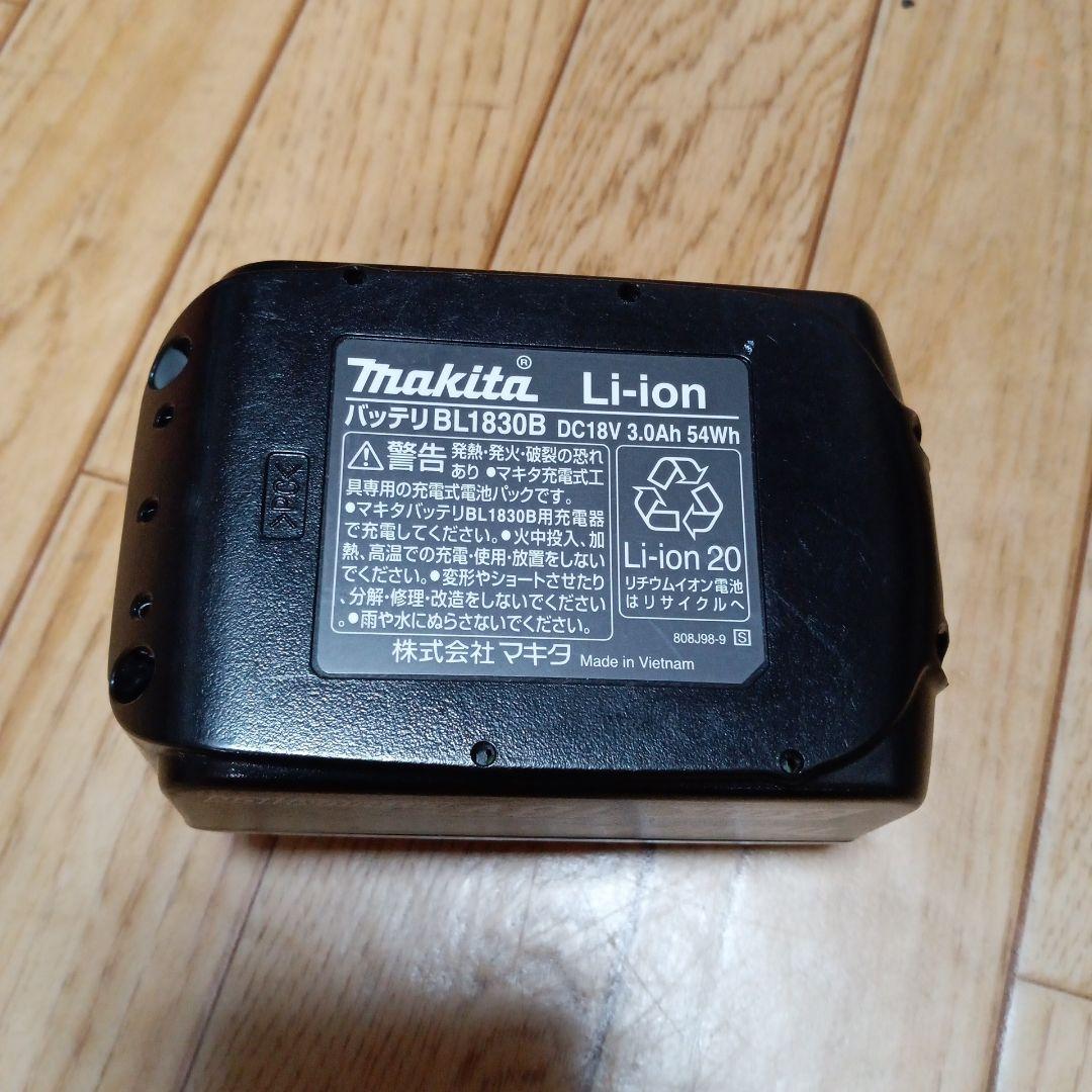 マキタ18V充電式クリーナCL280FD 純正バッテリーと純正充電器付