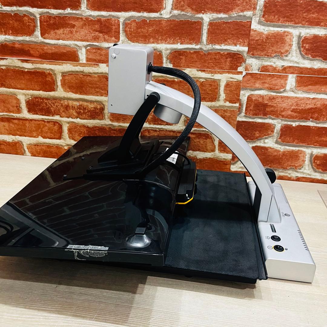 K3011 拡大読書器 メゾ・フォーカス 20インチ XYテーブル照明付