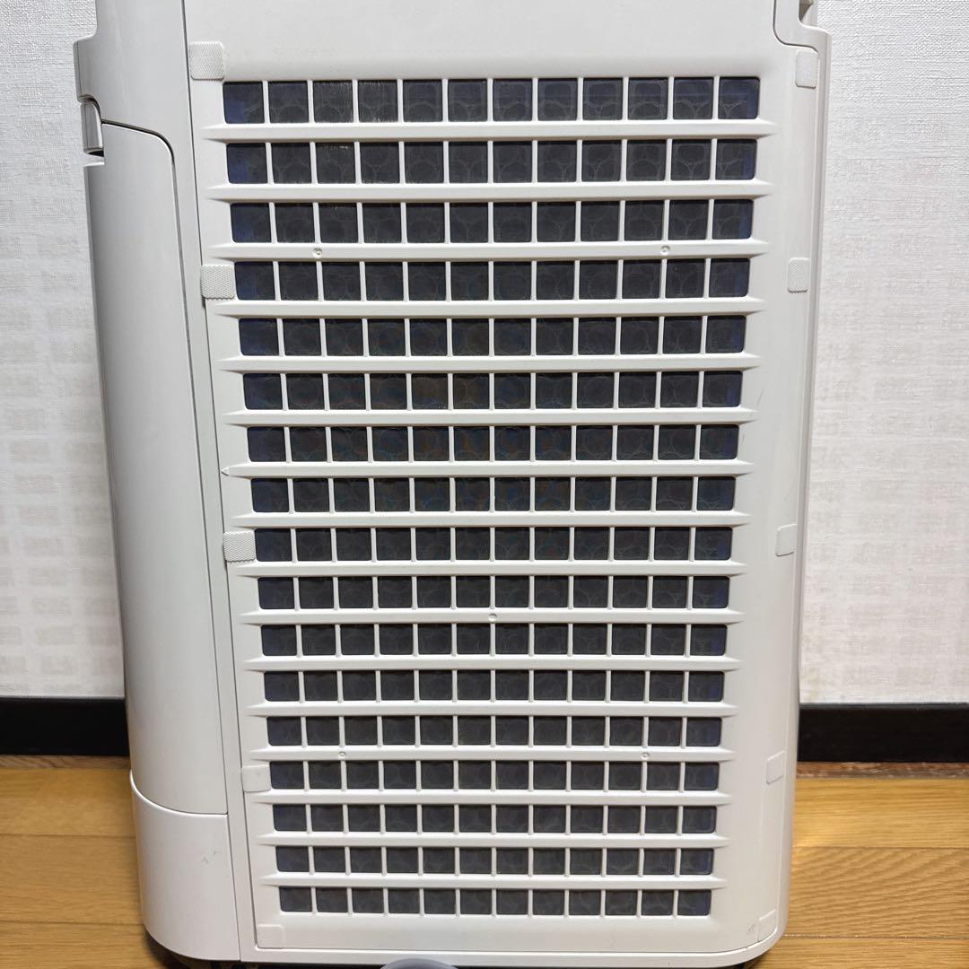 SHARP 加湿空気清浄機 KC-J50-W 2021年製 プラズマクラスター