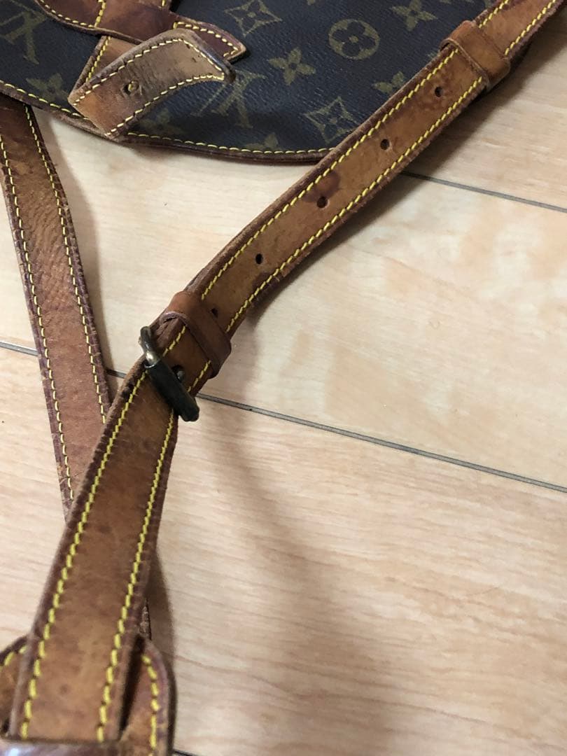 笑*ギ様 ルイヴィトン　ソミュール