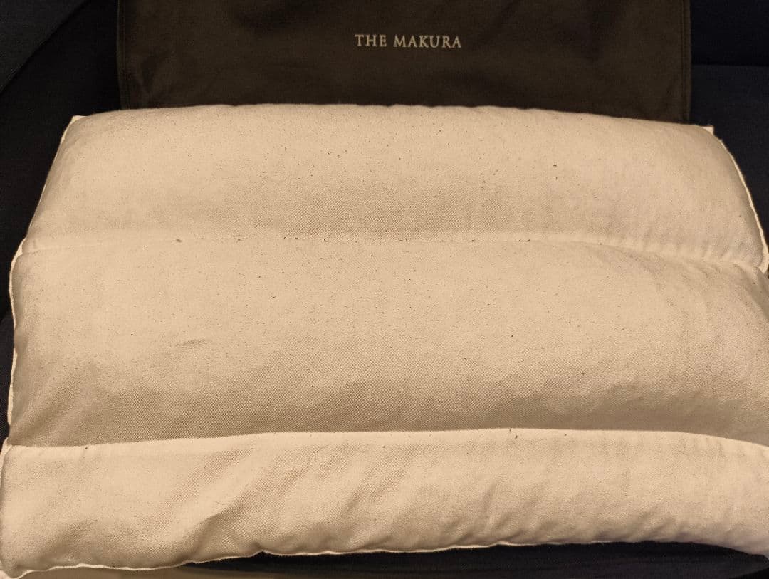 枕 CURE:RE THEMAKURA