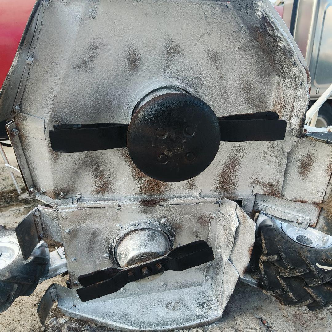 クボタ 自走式草刈機 ウィングモアMGC700　最大6馬力ロータリーモア　訳あり