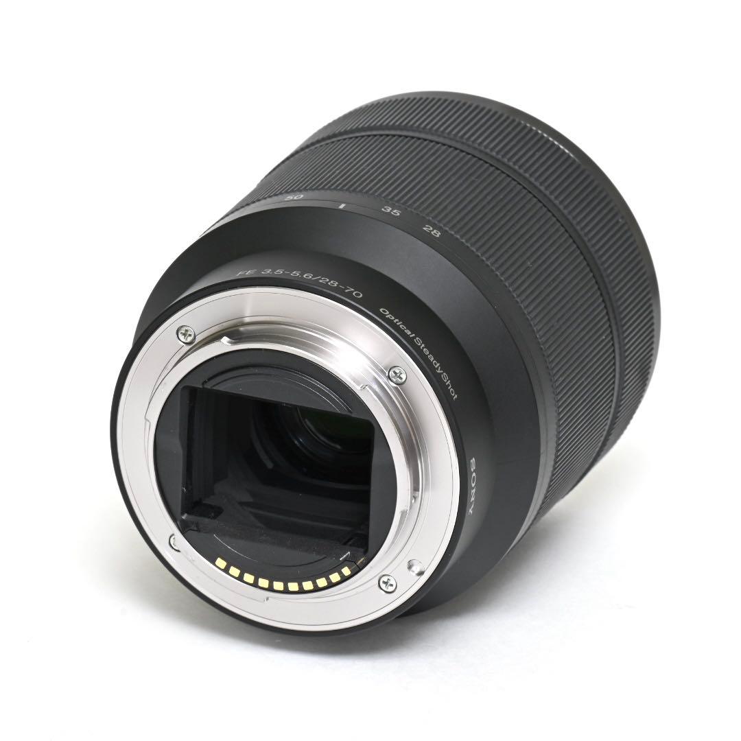 ［極上美品］ショット数わずか「372回」★SONY α7Ⅱレンズキット
