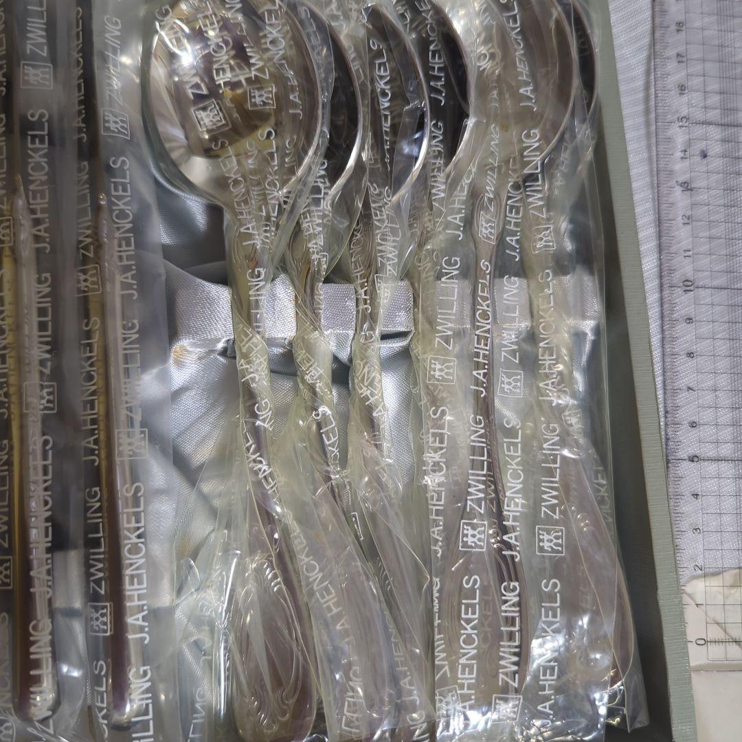 ZWILLING J.A. HENCKELS カトラリーセット