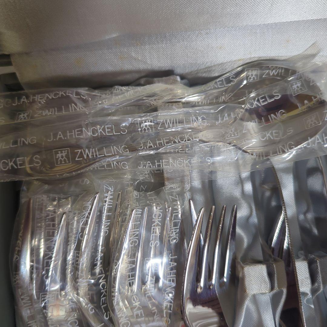 ZWILLING J.A. HENCKELS カトラリーセット