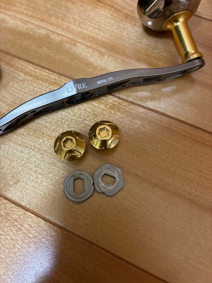 LIVRE リブレ　ベイトリールハンドル　クランク130