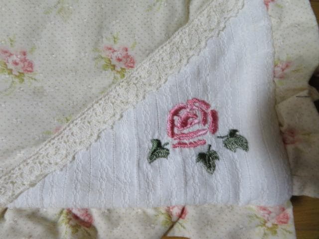 レア　マニー　ローズ　トレー